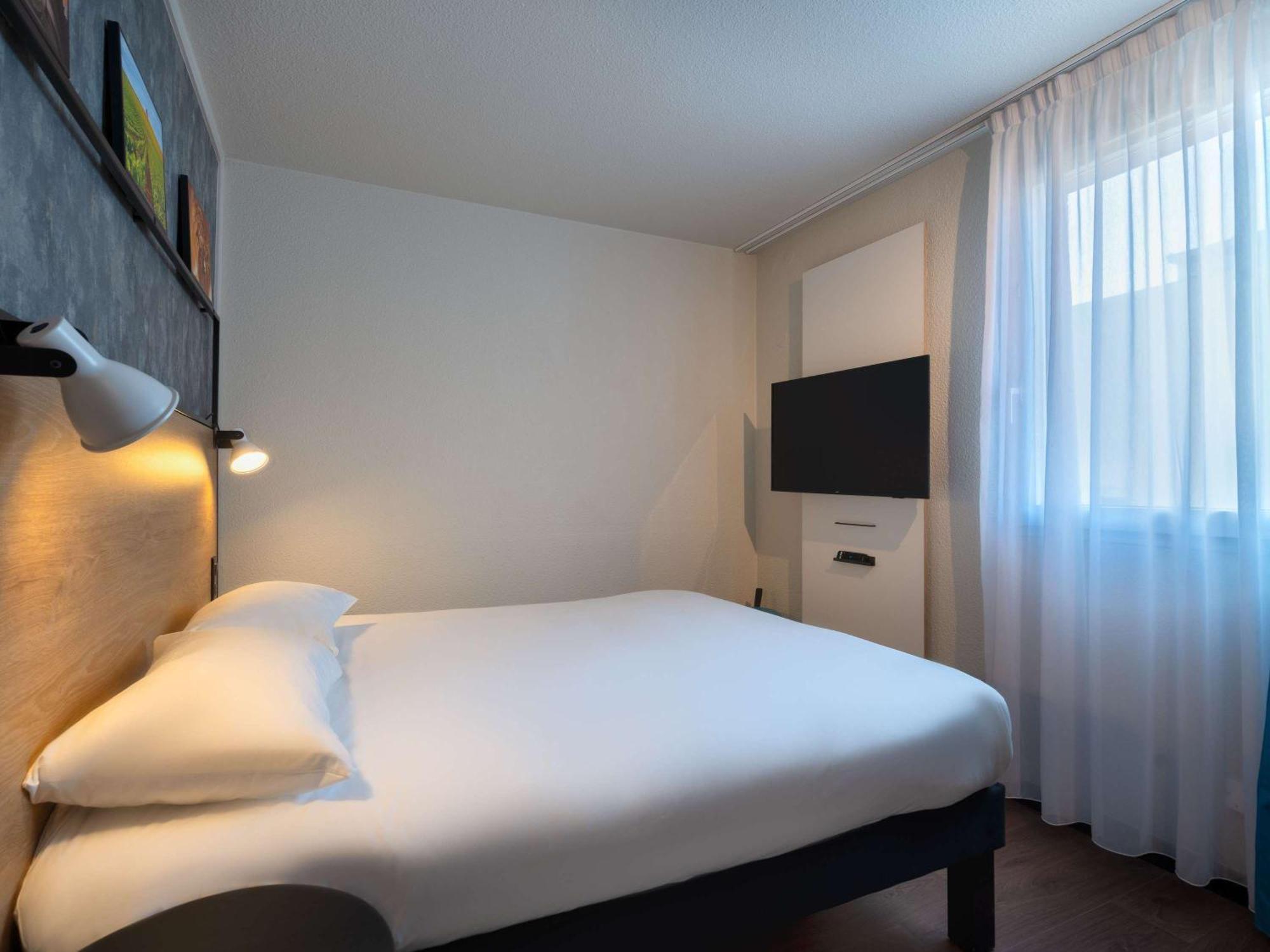 Ibis Epernay Centre Ville Exterior photo